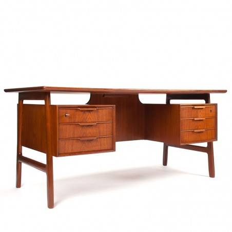 Large Mid-Century design desk model 75 by Omann Jun