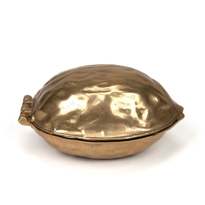 Vintage notenkraker in messing