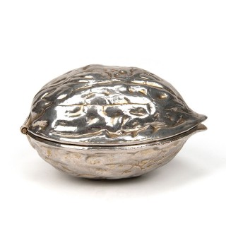 Chromen vintage notenkraker