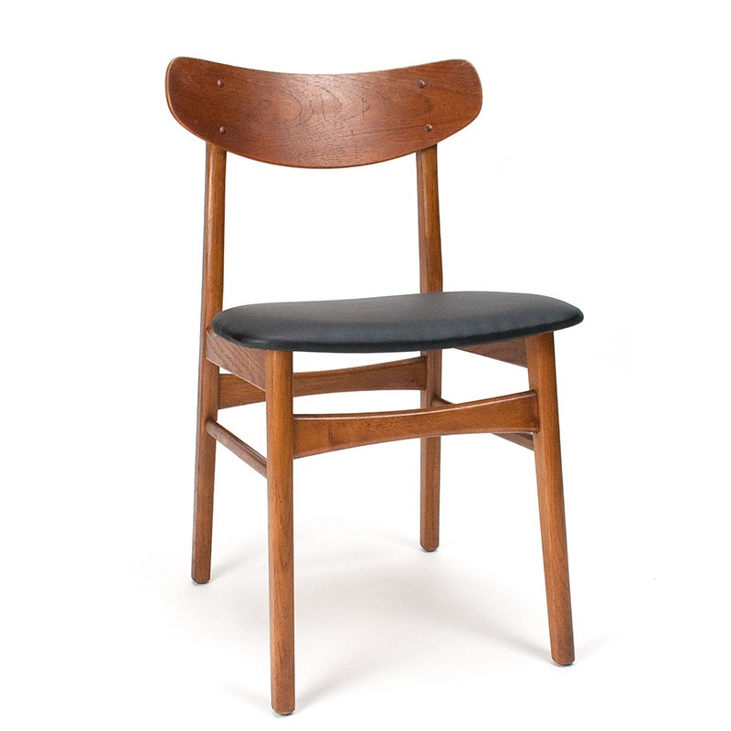 Dining table chair in teak and oak vintage Danish model