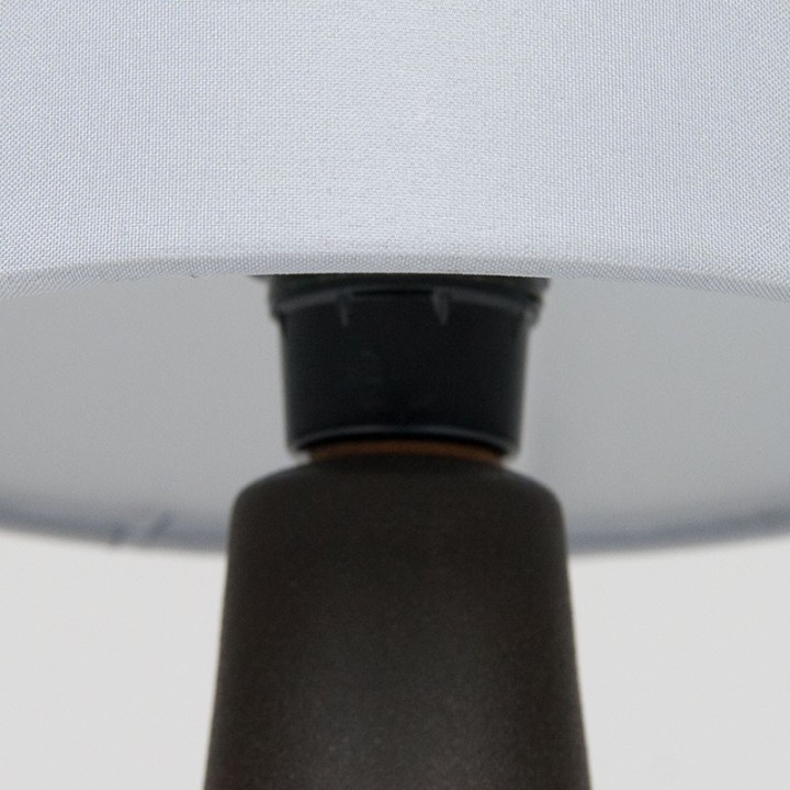 Kleine vintage tafellamp van Søholm model 3323 L