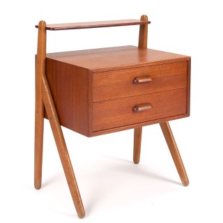 Mid-Century vintage nachtkastje uit de Ølholm Møbelfabrik