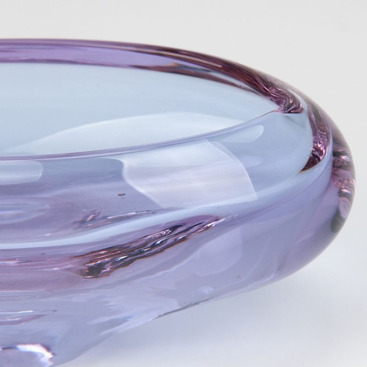 Glazen vintage schaaltje in roze tint