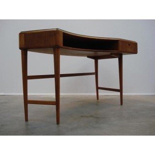 Boomerang vormig bureau - Retro Studio