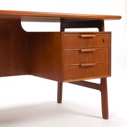 Model 75 Mid-Century vintage design desk by Omann Jun