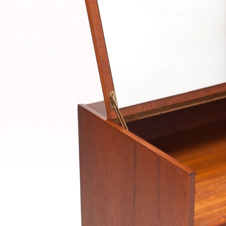 Mid-Century Deens teakhouten vintage ladekast en kaptafel in 1