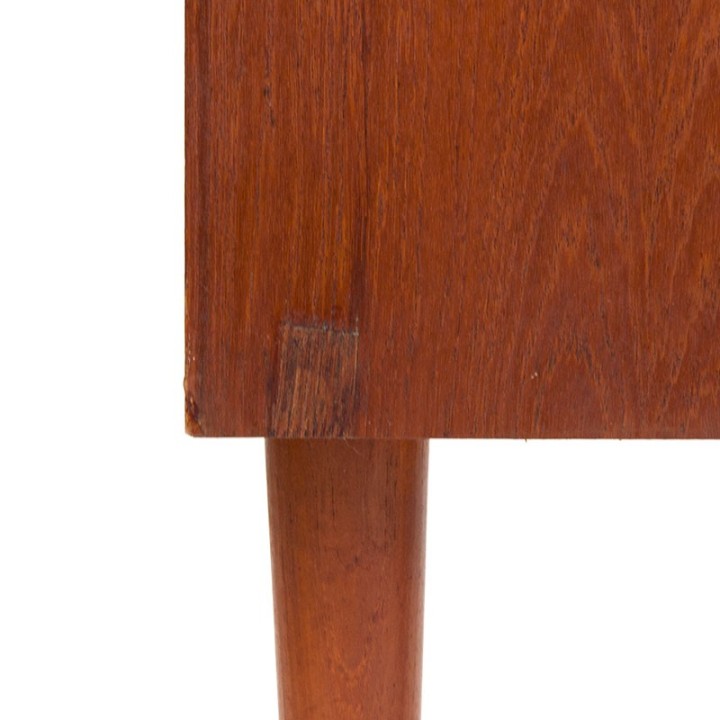 Mid-Century Deens teakhouten vintage ladekast en kaptafel in 1