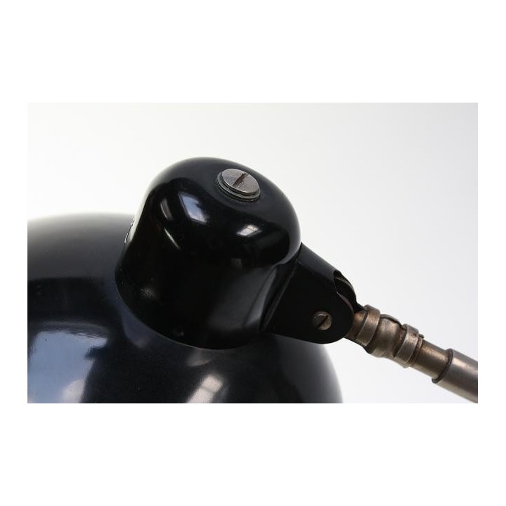 Desk lamp by Sis - Retro Studio