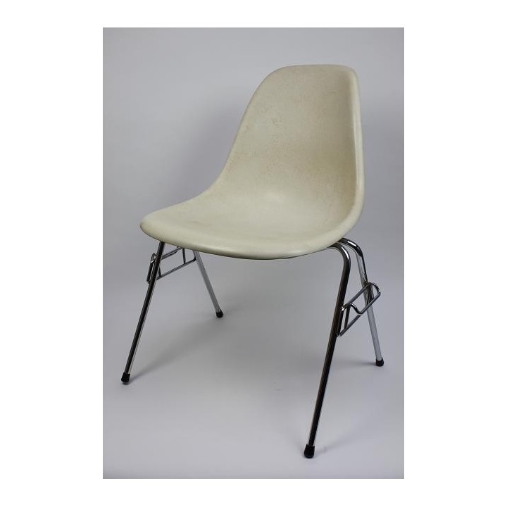 Eames DSS stoel in wit