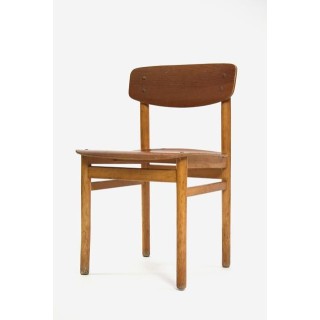 Wooden chair from Denmark - Retro Studio