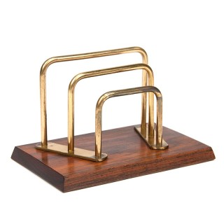 Palissanderhouten vintage brievenhouder met messing detail