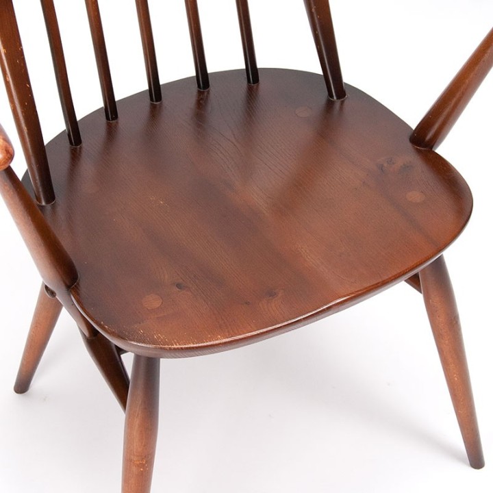 Ercol vintage chair model Quaker design Lucian Ercolani