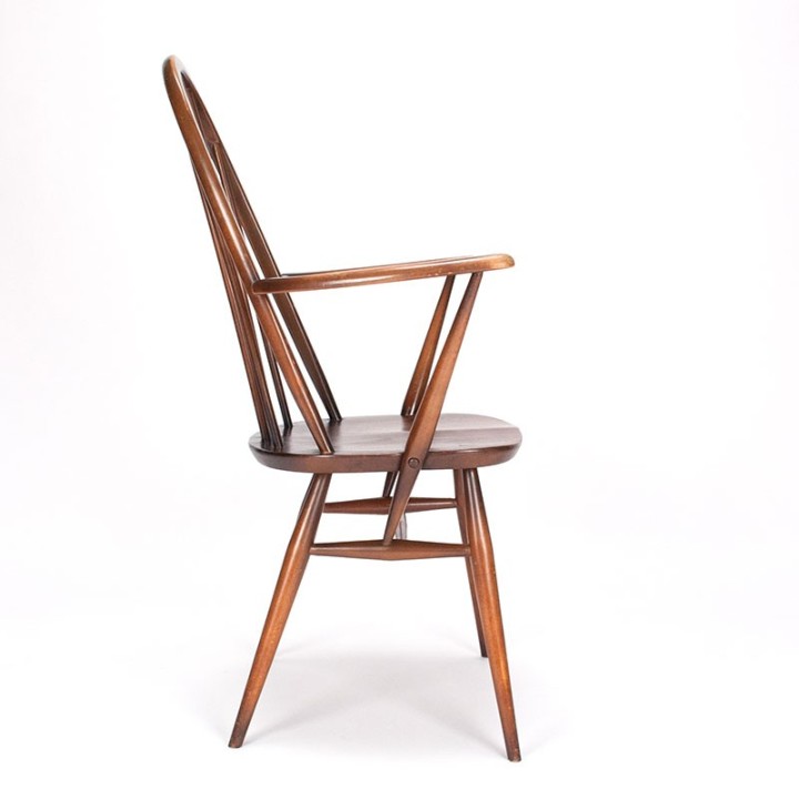 Ercol vintage chair model Quaker design Lucian Ercolani