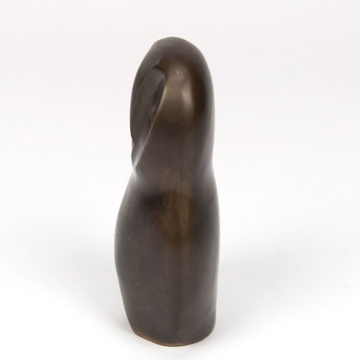 Abstract vormgegeven vintage sculptuur van een uil