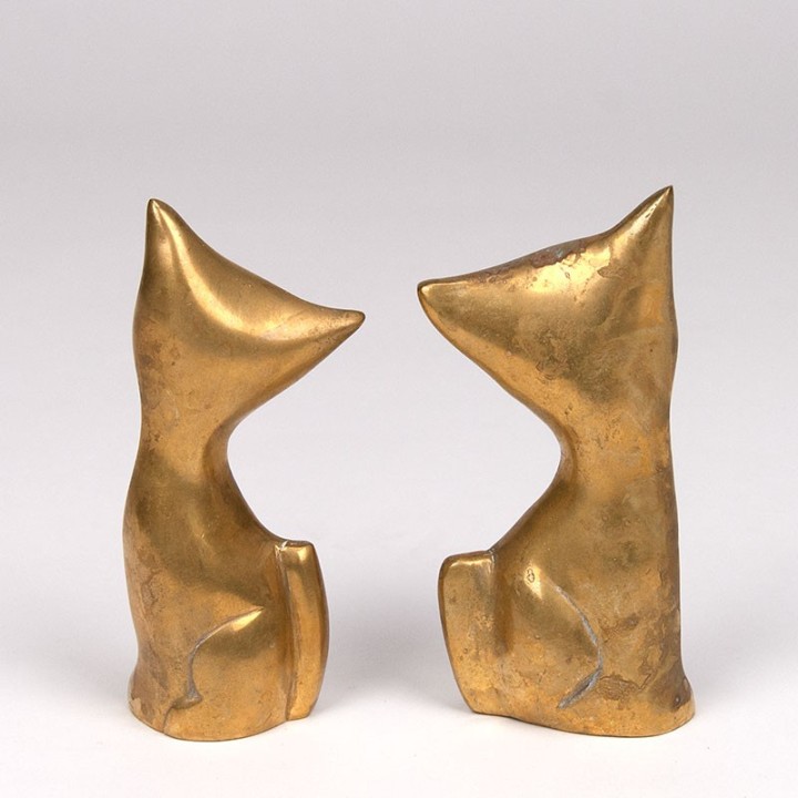 Set of vintage brass figurines of 2 cats