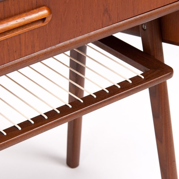 Teakhouten vintage Mid-Century kleine kast met lade