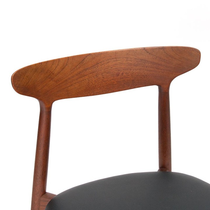 Model 59 Deense vintage eettafel stoel ontwerp Harry Østergaard