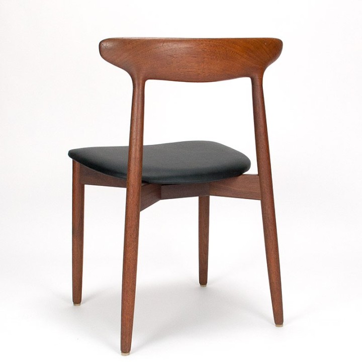 Model 59 Danish vintage dining table chair design Harry