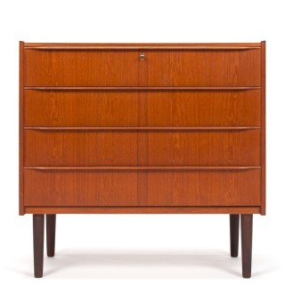 Dresser model Danish Mid-Century vintage chest of drawers