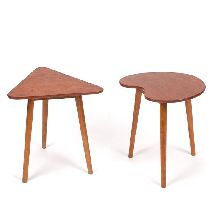 Set Mid-Century Deense bijzettafeltjes in nier- en driehoekvorm