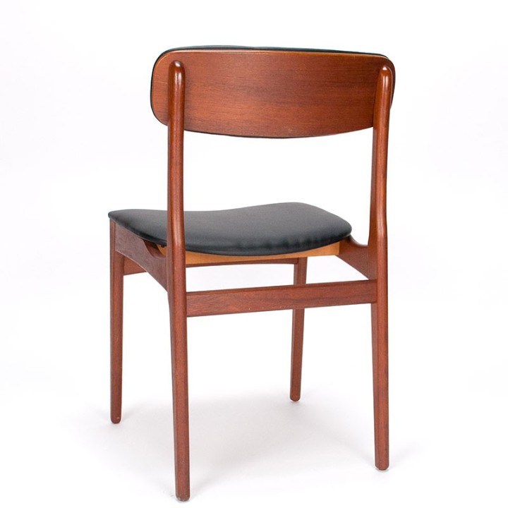 Teakhouten eettafel stoel Deense vintage model met kunstleren