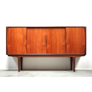 Dressoir uit Scandinavie - Retro Studio