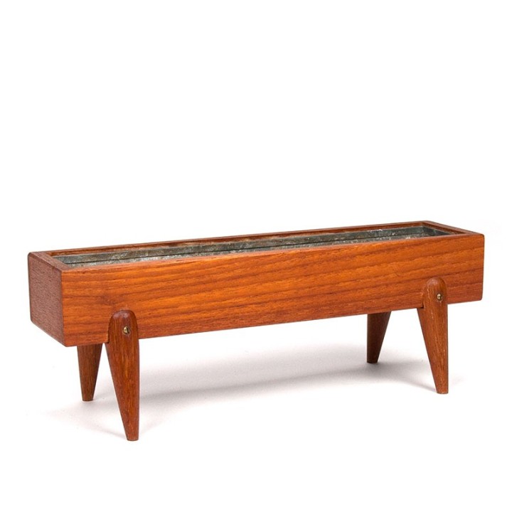 Klein model vensterbank plantenbakje in teak