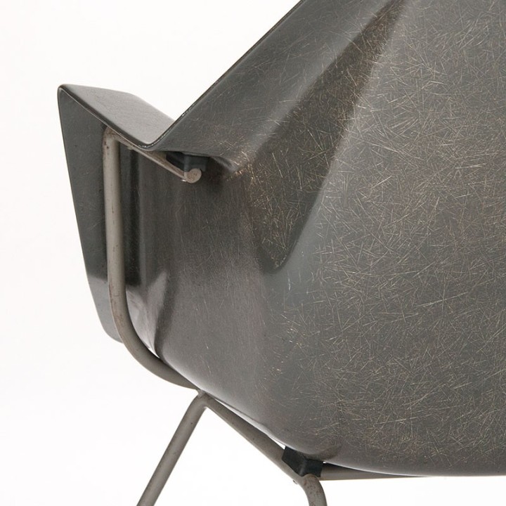 Vroeg vintage model 416 fauteuil ontwerp Wim Rietveld en Andre