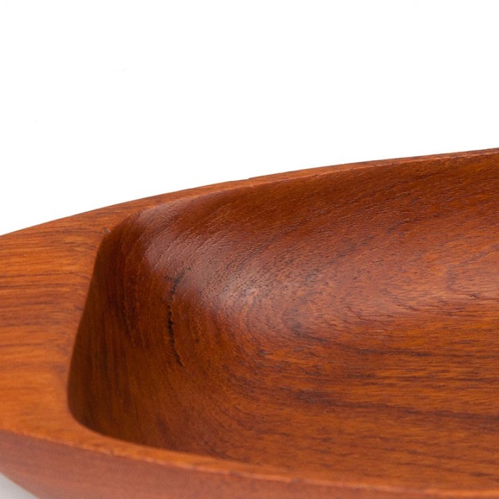 Oval model vintage teak bowl