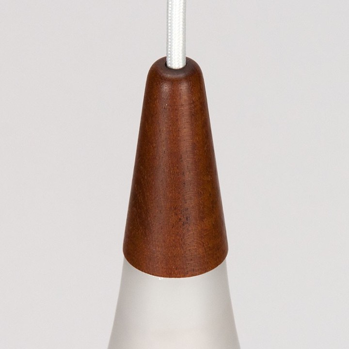 Holmegaard Mid-Century 'Drop' hanglamp opaline glas