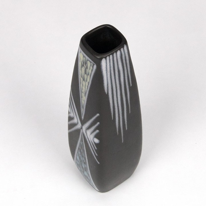 Søholm vintage Burgundy design vase model 2057-2