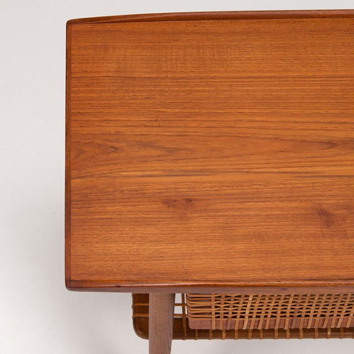 Vintage Mid-Century Deens kastje in teakhout en riet