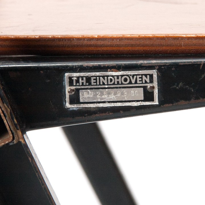 Pyramid chair vintage model design Wim Rietveld