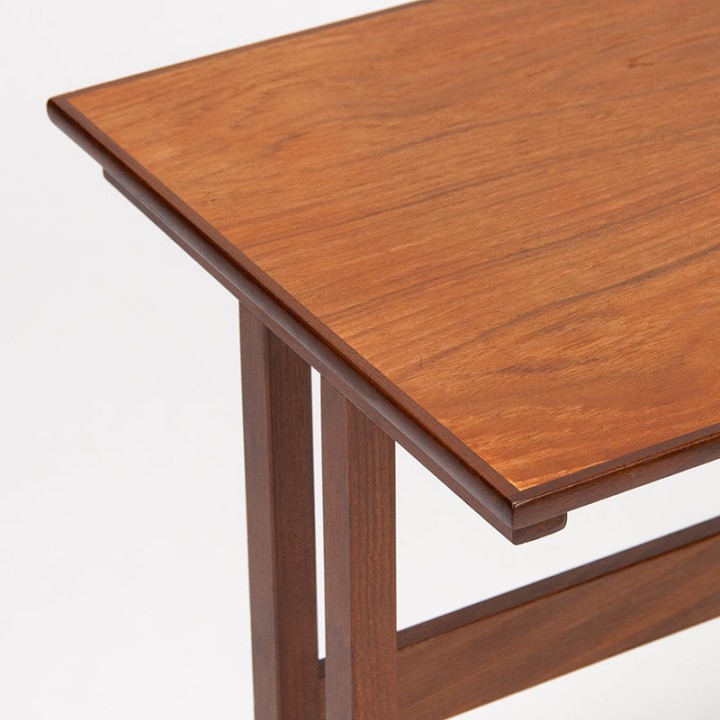 Deens teak vintage plantentafeltje