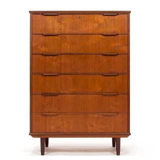 Ejsing Møbelfabrik Mid-Century Large Danish Chest of Drawers