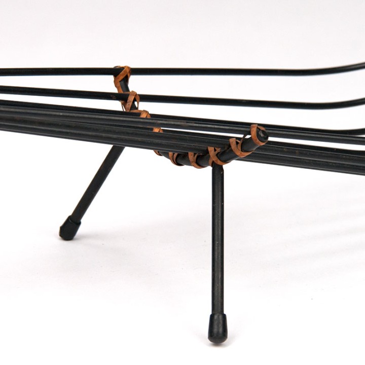 Fifties vintage fruit bowl made of wire steel