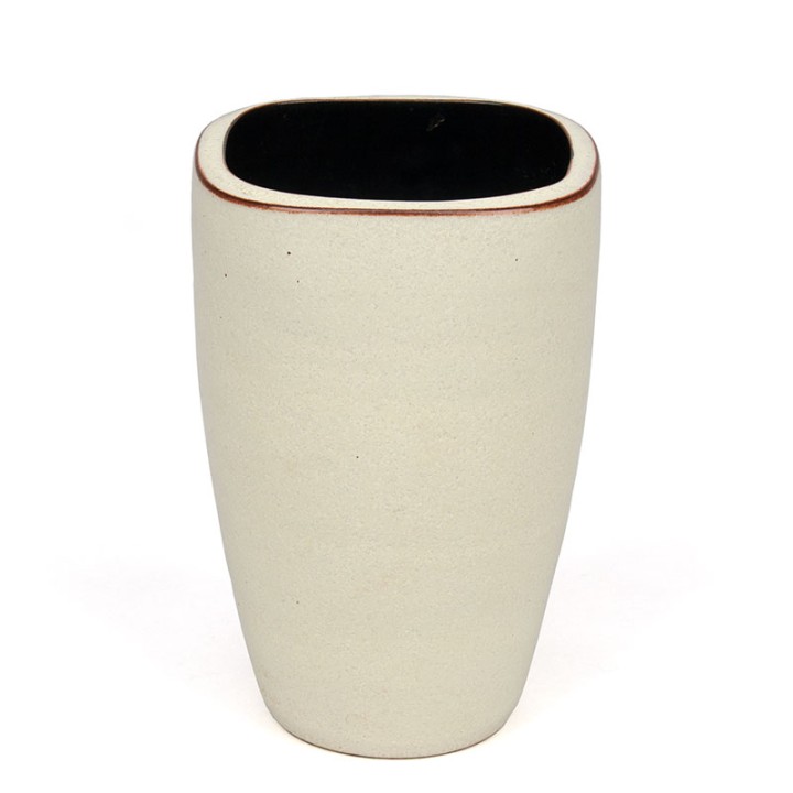 Soft yellow vintage Ravelli model 17-2 vase