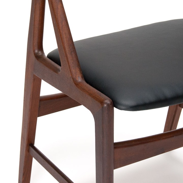 Danish Mid-Century vintage chair designs by Henning Kjaernulf
