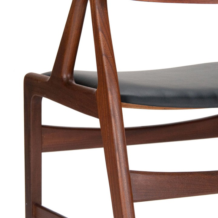 Danish Mid-Century vintage chair designs by Henning Kjaernulf