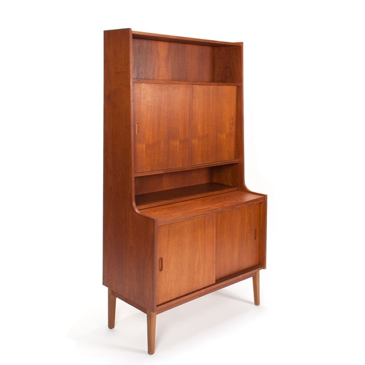 Hoog model vintage Deens Mid-Century kast in teak
