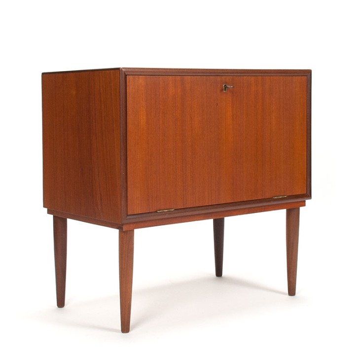 Mid-Century barkastje in teak uit de Aggersund Møbelfabrik