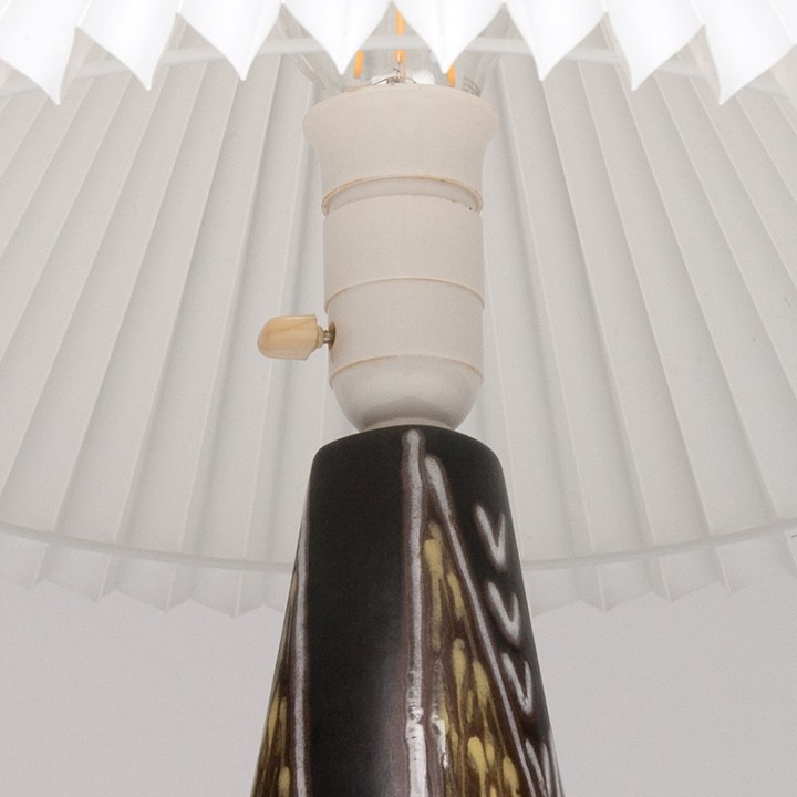 Large Burgundy Mid-Century table lamp designed by Sørensen &