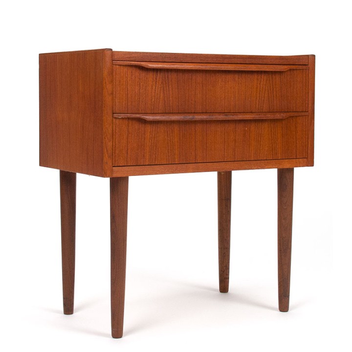 Deense Moderne vintage kleine ladekast in teak