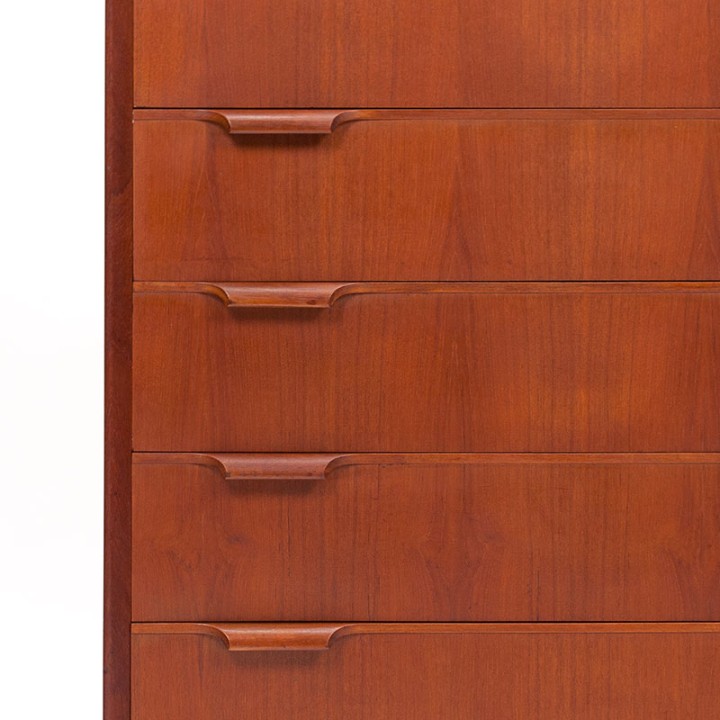 Groot model Mid-Century Moderne Deense vintage ladekast