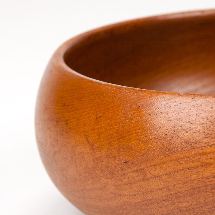 Vintage Mid-Century teak serving/ fruit bowl