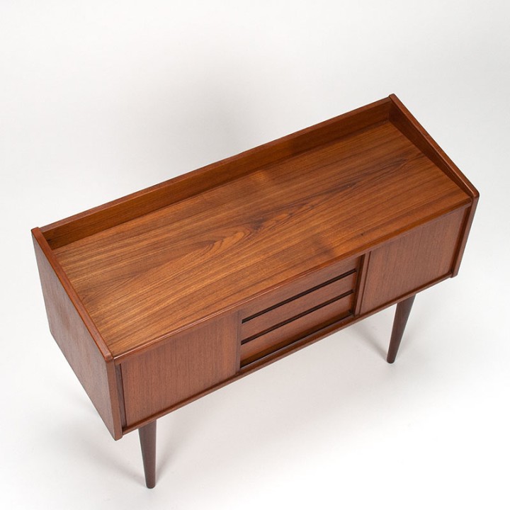 Small model vintage Mid-Century cabinet/sideboard in teak