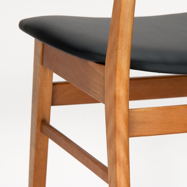 Model 210 from Farstrup set of Danish vintage dining table