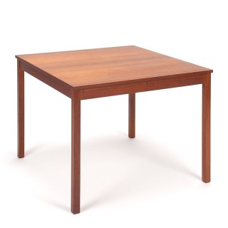 Klein model Deense salontafel vierkant in teak