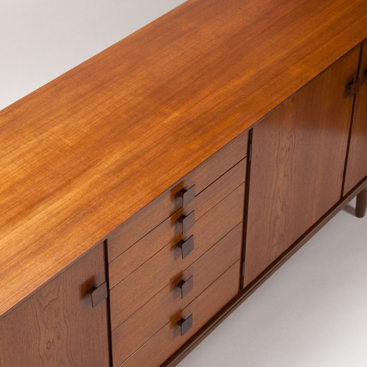 Ib Kofod-Larsen teak vintage dressoir voor Gplan