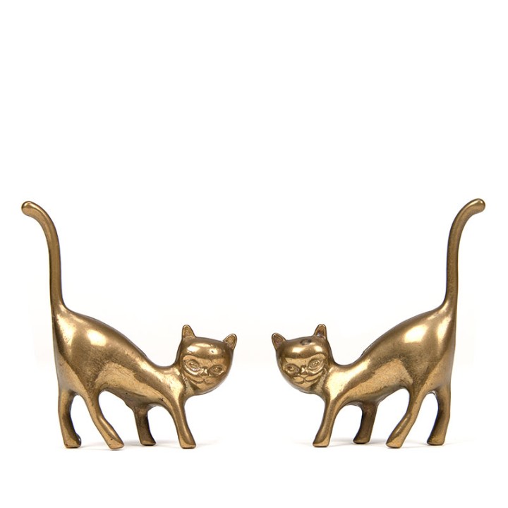 Set of 2 small brass vintage figurines of a cat